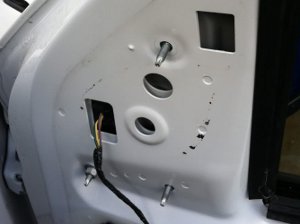 Towing Mirrors Installation Guide Step 2