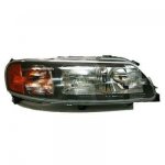 2001 Volvo XC70 Right Passenger Side Replacement Headlight