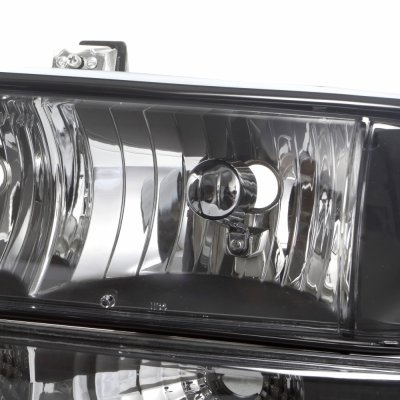 Chevy Blazer 1998-2004 Black Headlights and Bumper Lights