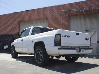 Dodge Ram 2500 1994-2002 Black Headlights with LED Corner Lights and Smoked LED Tail Lights