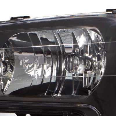Chevy TrailBlazer 2002-2009 Black Headlights