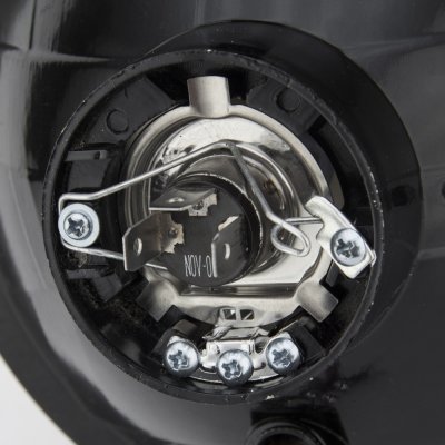 Toyota Pickup 1973-1981 Black Chrome Halo Sealed Beam Headlight Conversion