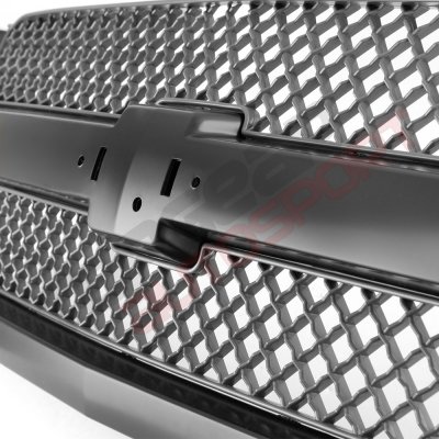 Chevy Silverado 2500HD 2003-2004 Black Gray Grille and Smoked Headlights Set