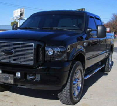 Ford F350 Super Duty 2005-2007 Black Halo Projector Headlights with LED