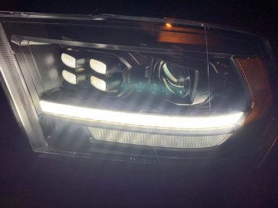 Dodge Ram 2009-2018 HD Black Projector Headlights LED DRL Dynamic Signal Activation