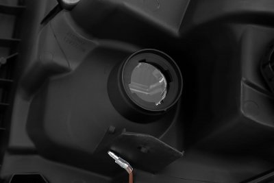 Toyota Tundra 2014-2021 Black LED Quad Projector Headlights DRL Activation Level