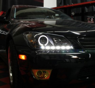 Lexus IS300 2001-2005 Black Halo Projector HID Headlights LED DRL
