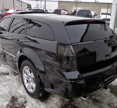 Dodge Magnum 2005-2008 Red and Smoked LED Tail Lights