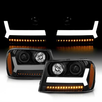 Chevy TrailBlazer LT 2006-2009 Black LED DRL Projector Headlights