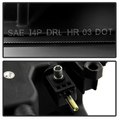 Saturn lon Coupe 2003-2007 Black Headlights