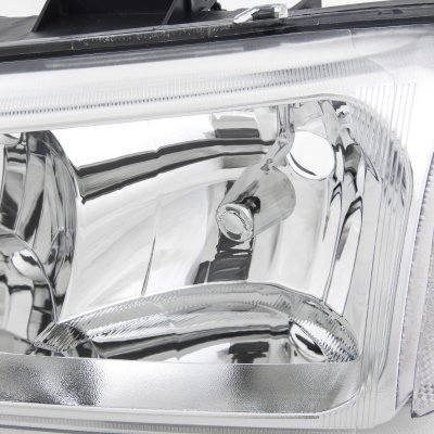 Chevy Silverado 2003-2006 Clear Headlights and Bumper Lights